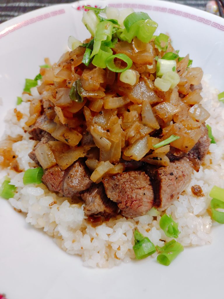 幸平流夏里亞賓牛排丼食譜