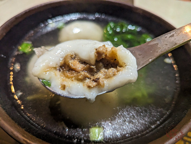 【花蓮湯圓】商校街刨冰豆花｜軟Q鹹香鹹湯圓，花蓮在地美食