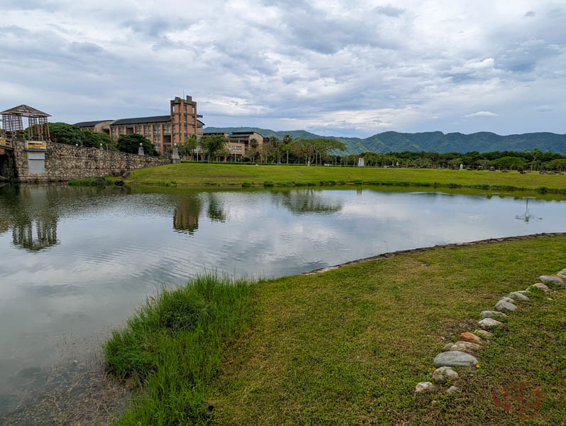 東華大學