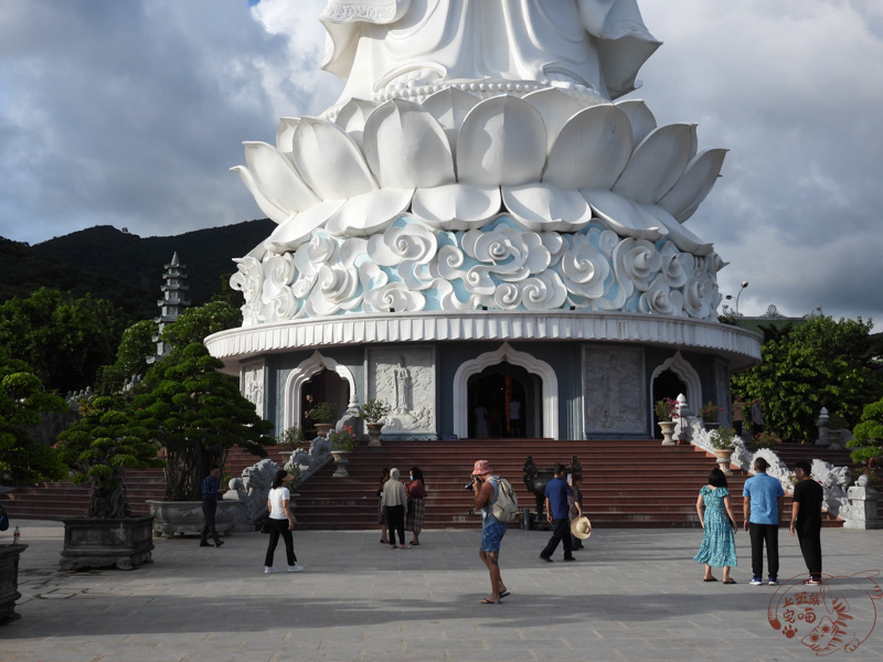 山茶半島靈應室