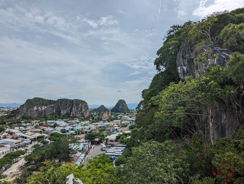 五行山/The Marble Mountains