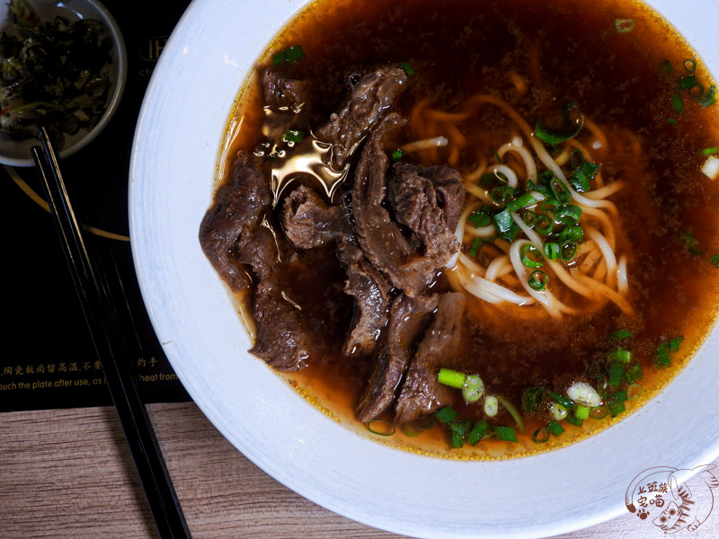 重男輕女牛肉麵