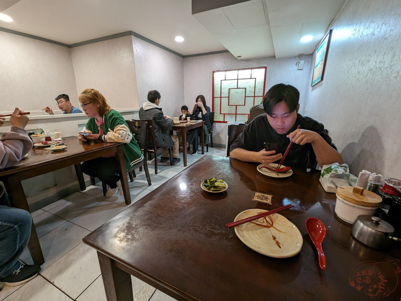 清真中國牛肉麵食館