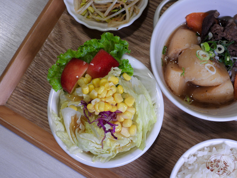 初食日式食堂｜花蓮市區平價日式簡餐，鄰近東大門夜市