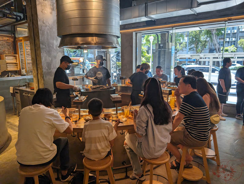 【台北美食】挽肉と米｜超人氣的日本和牛漢堡排，現做現烤軟嫩多汁