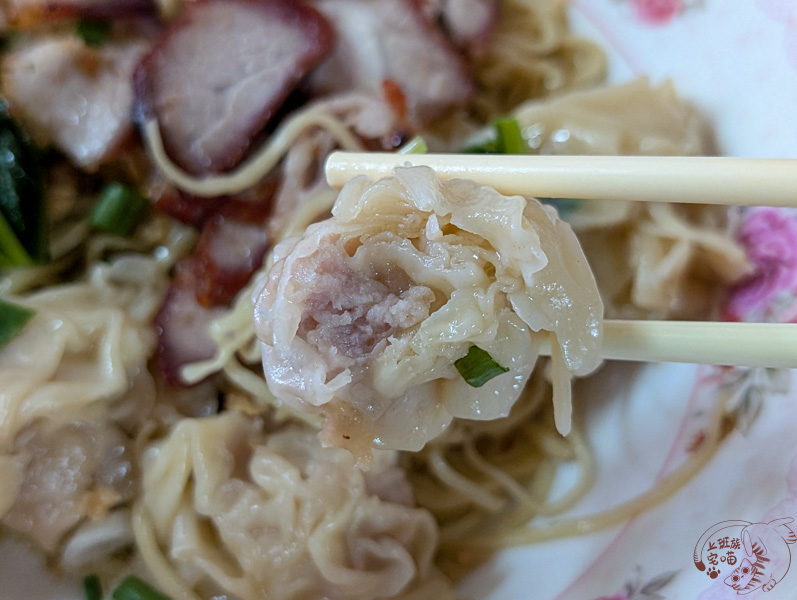 泰國美食｜廣銘珍-觀光客熱排的廣式叉燒餛飩麵，60一碗美味飽足