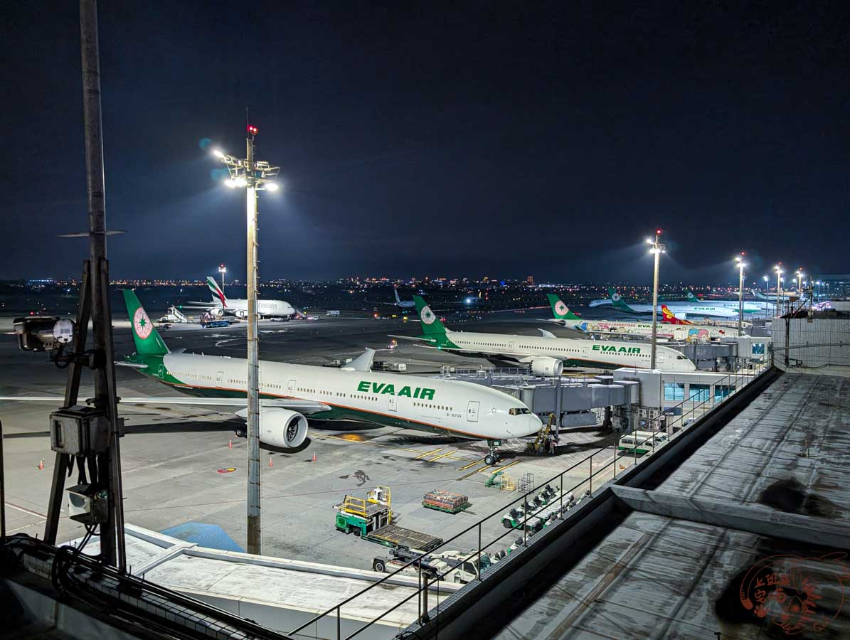 [桃園機場]町．草休行館-第二航廈超方便青旅，下樓直接就搭機出國