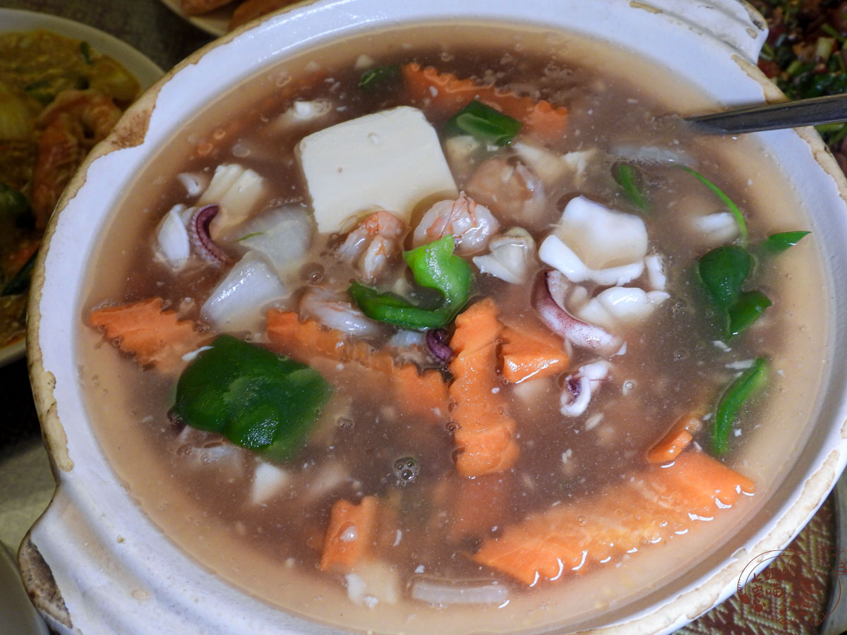 【花蓮市區美食】伊江滇緬料理｜長輩特推異國美食，持續多年的好口碑