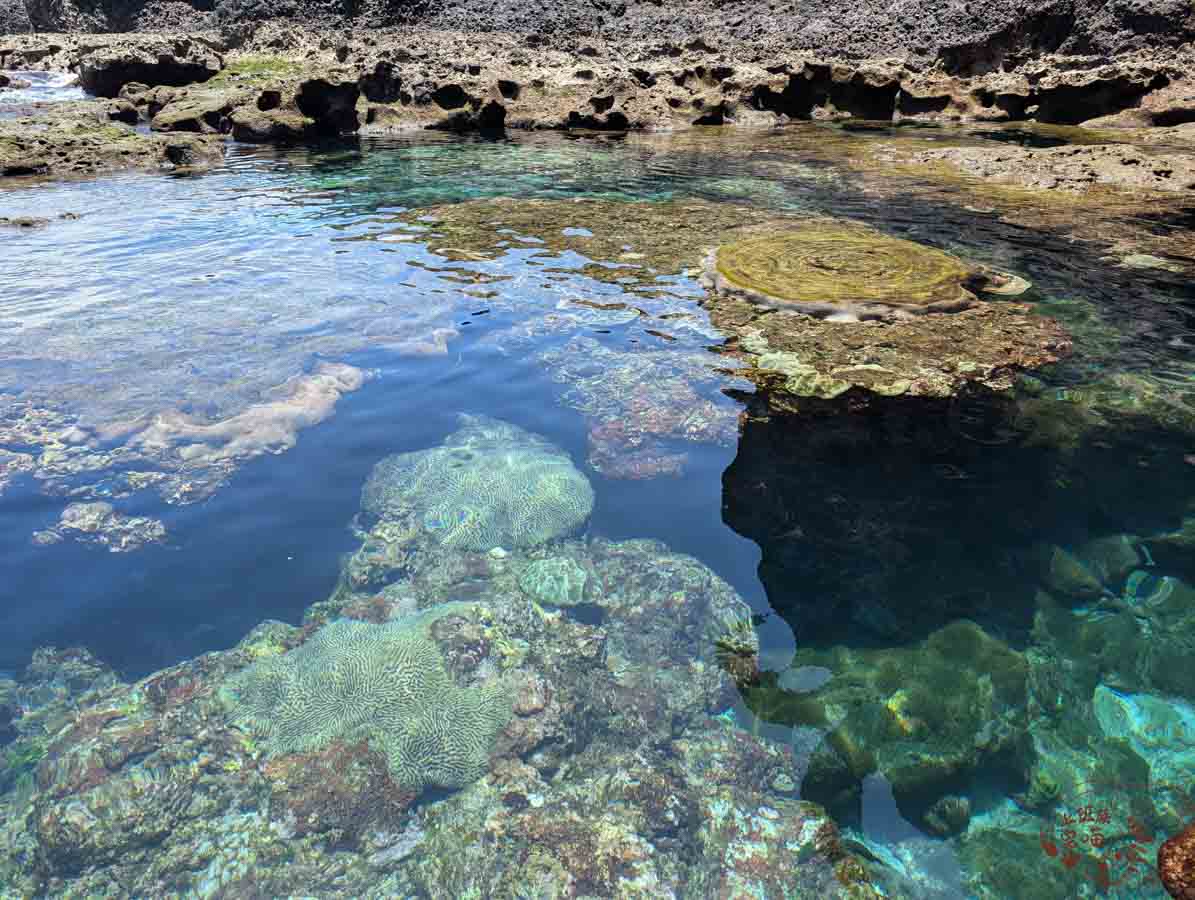 秘境景點的綠島藍洞，帶你一探清澈藍海與天然洞窟