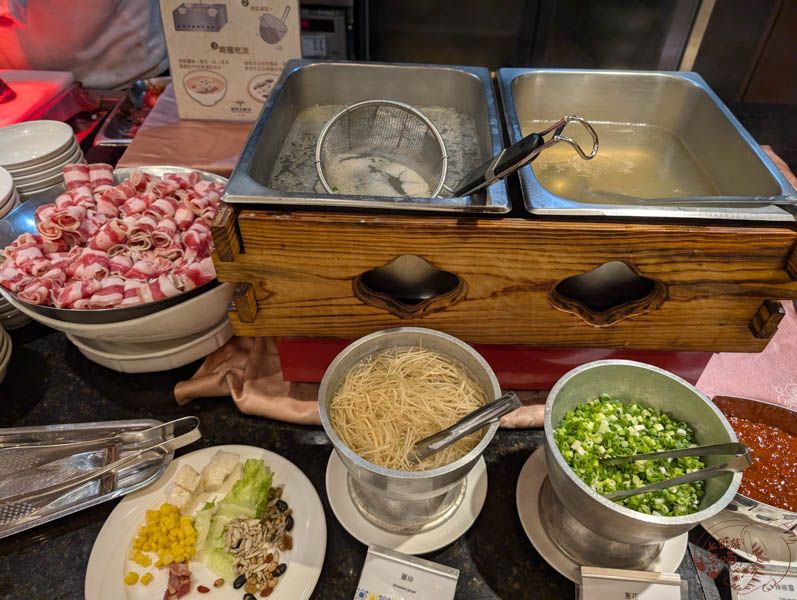 【花蓮Buffet】花蓮福容大飯店｜999元松葉蟹吃到飽，挑戰花蓮餐廳最高CP值