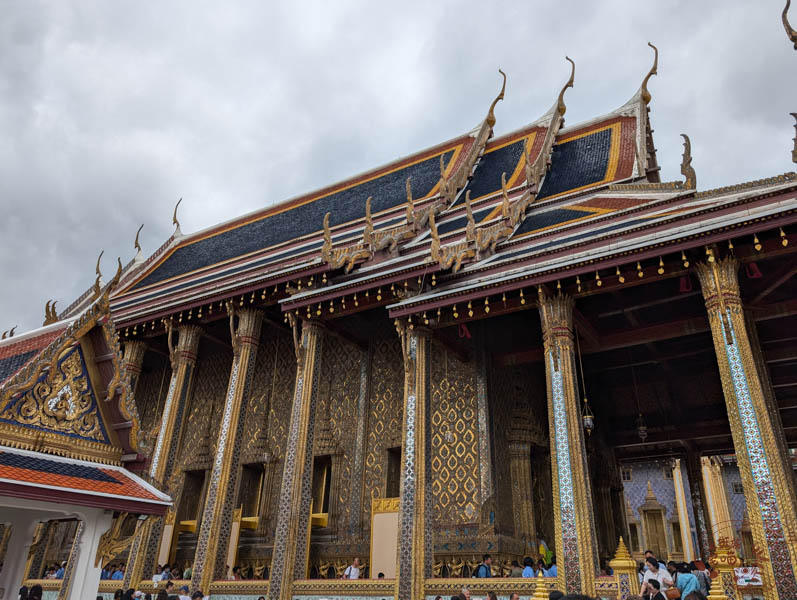 【曼谷】泰國旅遊經典：曼谷大皇宮與玉佛寺深度之旅，教你搭船抵達不塞車