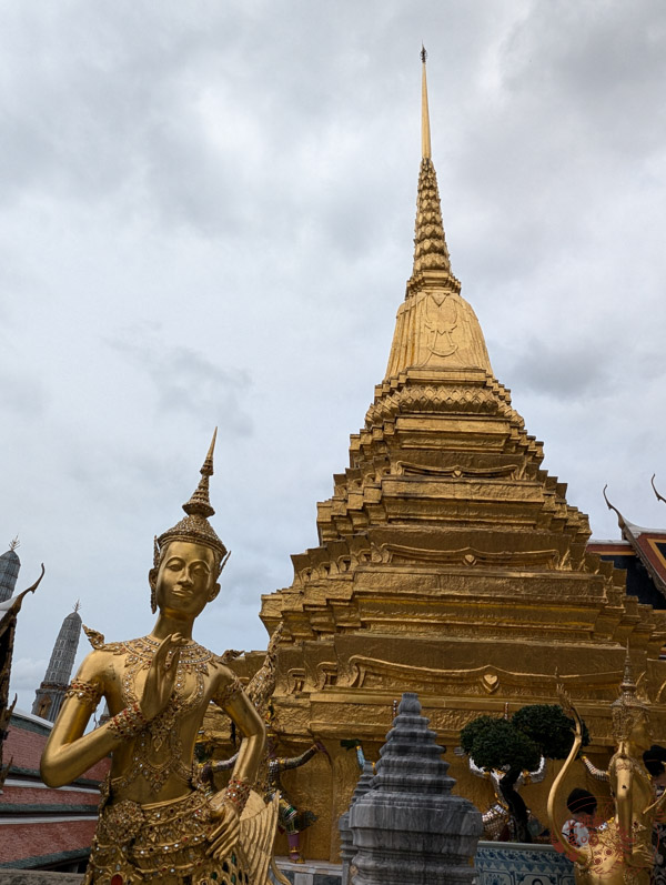 【曼谷】泰國旅遊經典：曼谷大皇宮與玉佛寺深度之旅，教你搭船抵達不塞車