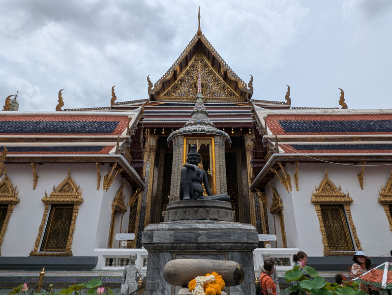 【曼谷】泰國旅遊經典：曼谷大皇宮與玉佛寺深度之旅，教你搭船抵達不塞車