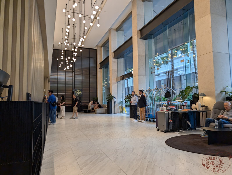 【泰國住宿】Sindhorn Midtown Hotel Bangkok｜曼谷市中心5星級飯店，含無邊際泳池+豐盛早餐