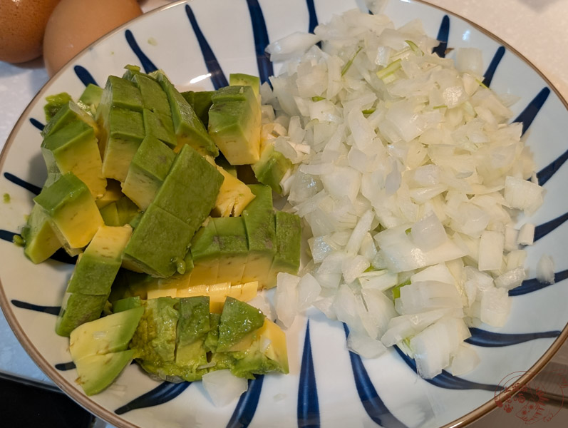 【低醣食譜】減醣控的福音：無澱粉蛋餅教學，用豆皮取代餅皮