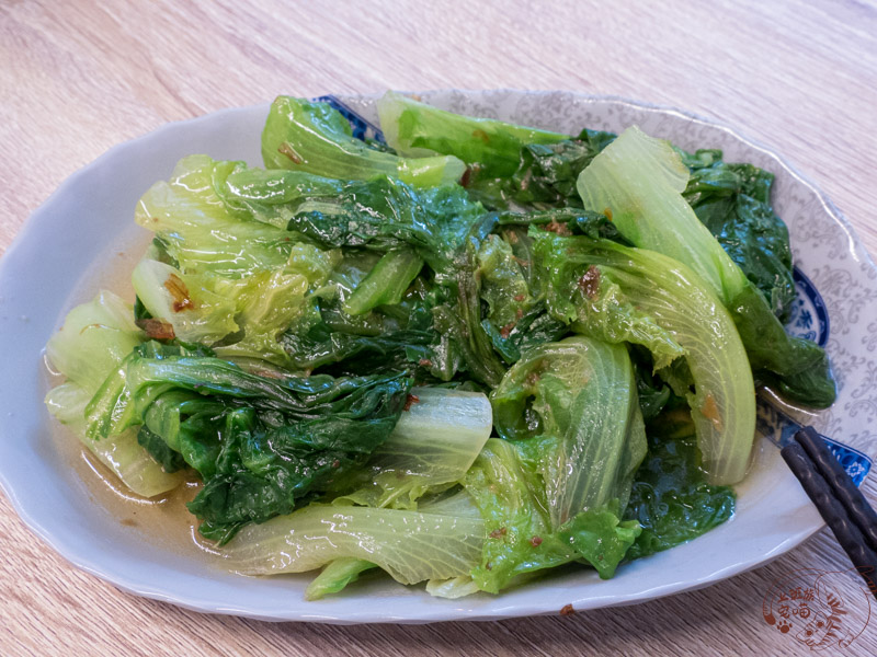 花蓮吉安「歐室海鮮粥品丼飯」:澎派料多的海鮮粥，給你滿滿南部風情