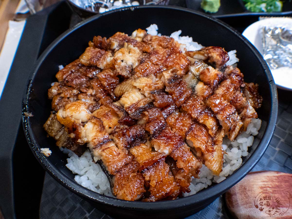 【台北鰻魚】三河中川屋｜高貴無比的普普鰻魚飯，整體性價比相當低