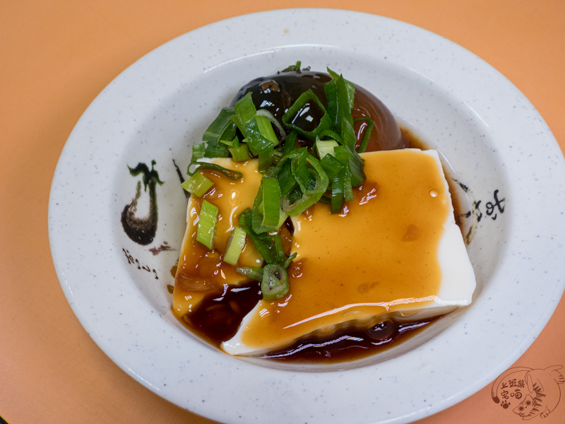 基隆美食｜思維麵食館-110元超實惠牛肉麵，基隆在地麵食館