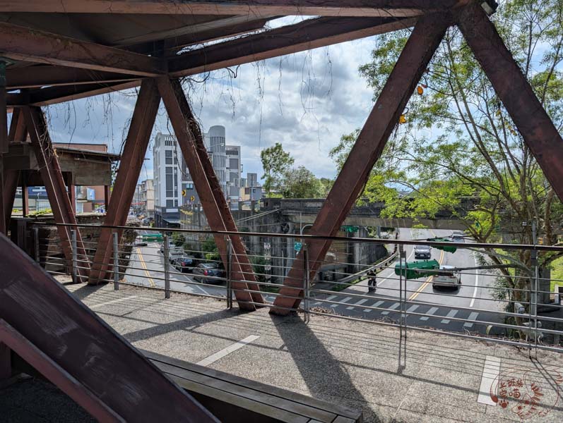 宜蘭景點｜慶和橋津梅棧道-工業風超好拍懸浮陸橋，宜蘭市區免費小景點