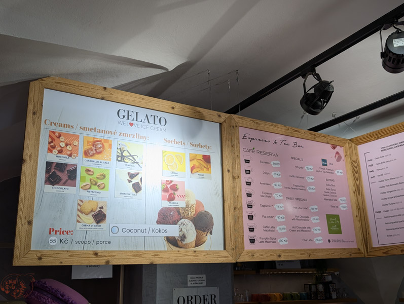 【捷克美食】Zapa Cafe|CK小鎮平價咖啡館,來避暑吃點冰淇淋與調酒 4 Zapa Cafe MENU