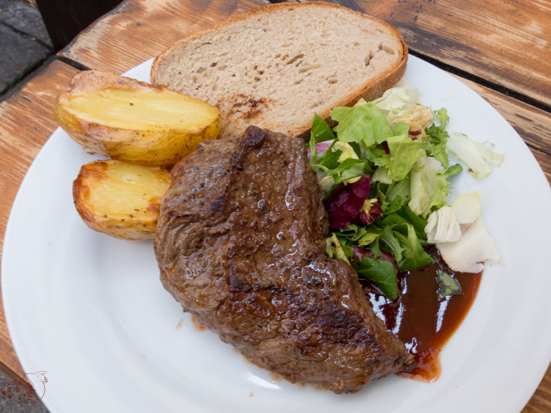 【CK小鎮】Penzion a restaurace Maštal｜美拍有餘美味不足，庫倫洛夫不推的餐館