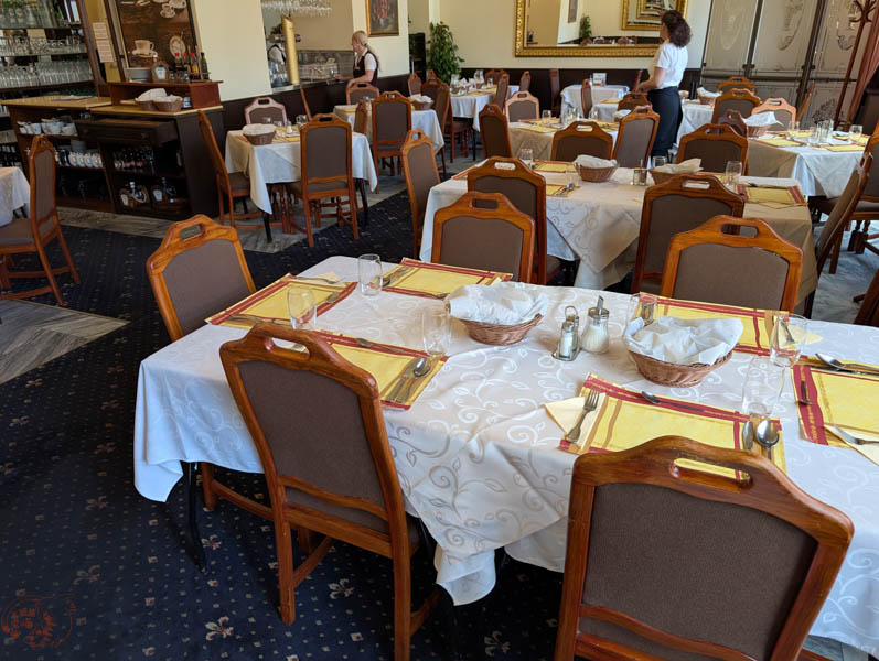 卡羅維瓦利美食推薦|Restaurant Romance用心調理的必吃捷克豬腳 3 卡羅維瓦利美食推薦|Restaurant Romance用心調理的必吃捷克豬腳