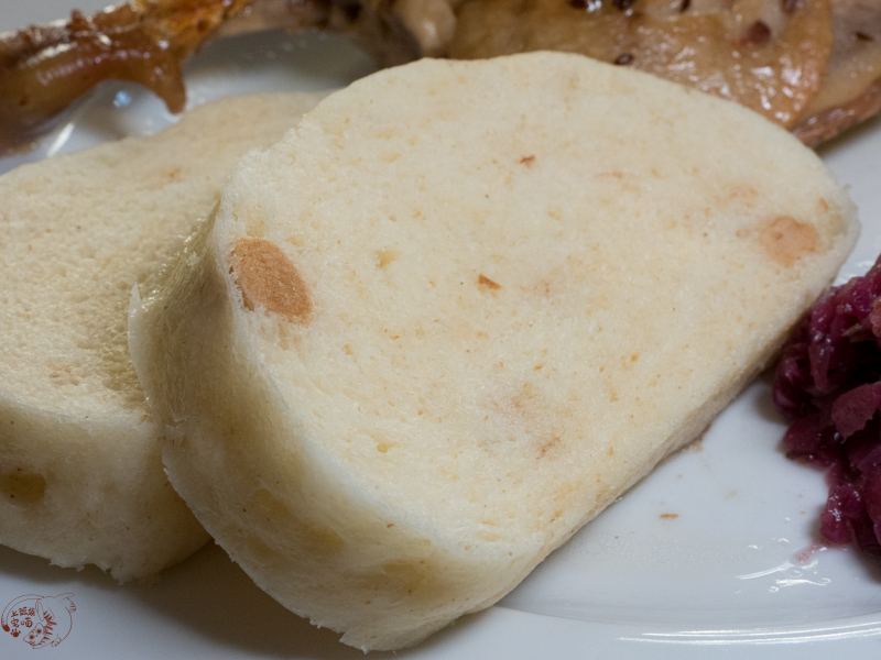 布拉格必吃美食|TASTE.AMO 中西合併餐廳與經典鴨腿 10 布拉格必吃美食|TASTE.AMO 中西合併餐廳與經典鴨腿