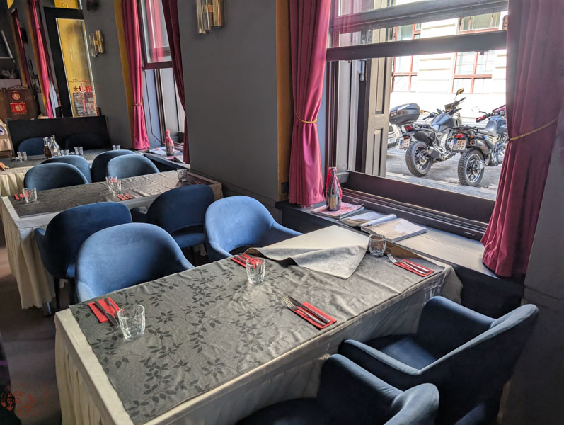 布拉格必吃美食|TASTE.AMO 中西合併餐廳與經典鴨腿 3 布拉格必吃美食|TASTE.AMO 中西合併餐廳與經典鴨腿