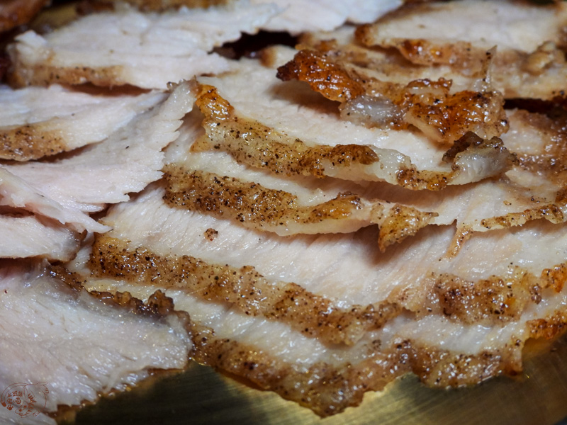 花蓮炸雞天花板「墨墨雞雞」,黑色炸雞有多好吃?帶你一窺這夜間餐酒館 12 花蓮炸雞天花板「墨墨雞雞」,黑色炸雞有多好吃?帶你一窺這夜間餐酒館