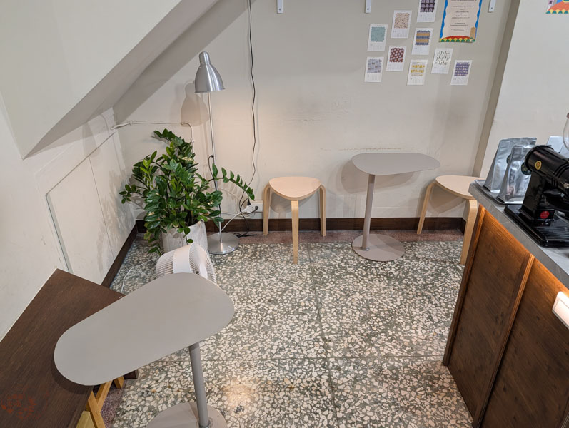 【礁溪咖啡廳】MASLOW 礁溪店:車站步行3分鐘高雅休憩點!開心果流心巴斯克好吃到犯規 3 【礁溪咖啡廳】MASLOW 礁溪店:車站步行3分鐘高雅休憩點!開心果流心巴斯克好吃到犯規