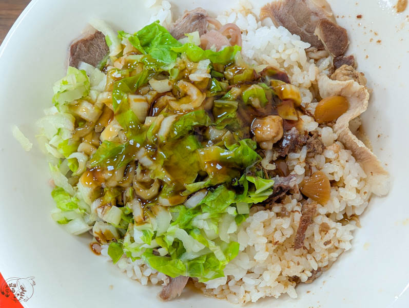 【花蓮小吃】方元潮州手工餛飩麵｜酸辣好味紅油炒手，在地人私藏口袋名單