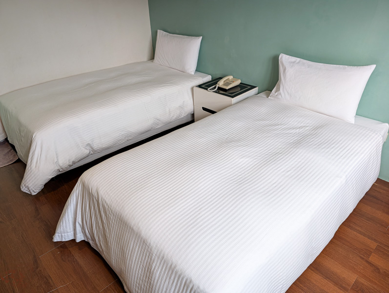 【花蓮瑞穗住宿】瑞雄溫泉旅館｜房內獨享超大溫泉浴缸，高CP值還寵物友善歐!