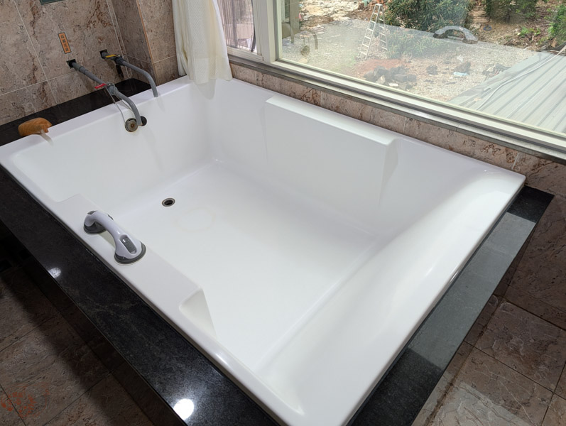 【花蓮瑞穗住宿】瑞雄溫泉旅館｜房內獨享超大溫泉浴缸，高CP值還寵物友善歐!