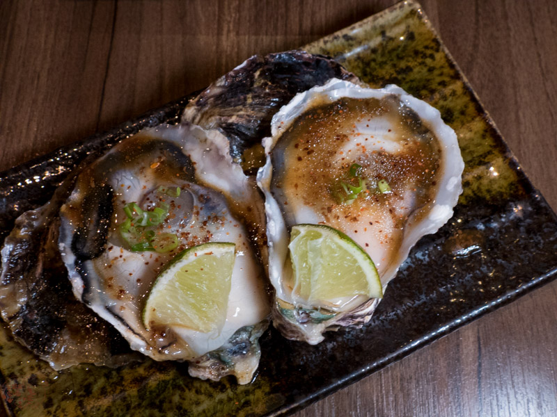 【花蓮宵夜】上谷串燒｜烤功一流的和牛串燒x鮮美生蠔，花蓮午夜場美食推薦