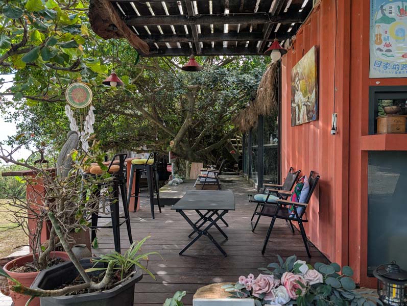 【花蓮豐濱美食】項鍊海岸工作室|不只月牙鞦韆!擁抱石梯坪無敵海景,必嚐原住民風味料理 3 【花蓮豐濱美食】項鍊海岸工作室|不只月牙鞦韆!擁抱石梯坪無敵海景,必嚐原住民風味料理