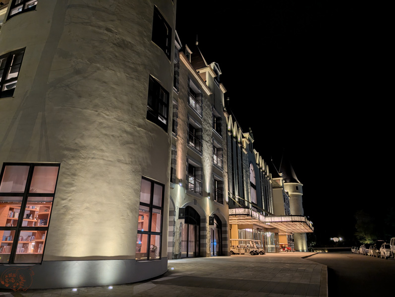 【花蓮瑞穗】瑞穗天合「城堡音樂酒吧」評價:價格小貴值得嗎?沉浸式歐風沙發區,看球賽小酌的優選 1 【花蓮瑞穗】瑞穗天合「城堡音樂酒吧」評價:價格小貴值得嗎?沉浸式歐風沙發區,看球賽小酌的優選