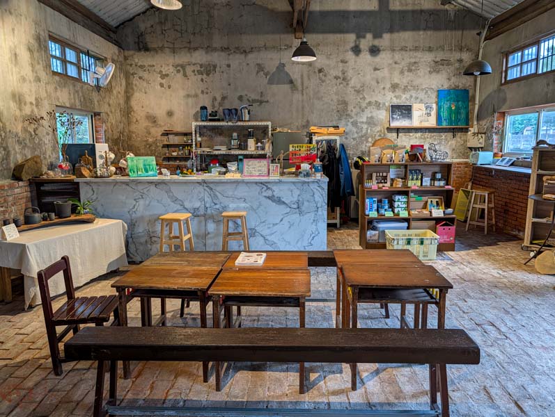 花蓮秘境咖啡廳|JULY咖啡-大農大富園內的老宅下午茶,自家烘焙與在地農產的完美結合 2 花蓮秘境咖啡廳|JULY咖啡-大農大富園內的老宅下午茶,自家烘焙與在地農產的完美結合