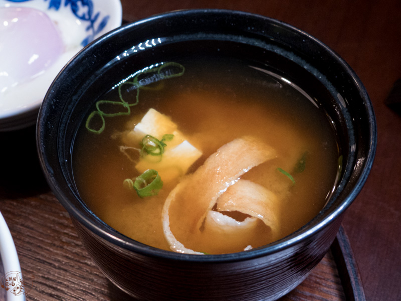 米崙丼飯屋值得吃嗎?花蓮美崙日式老宅開箱:服務好與環境美,但口味如何呢?優缺點完整分析 13 米崙丼飯屋值得吃嗎?花蓮美崙日式老宅開箱:服務好與環境美,但口味如何呢?優缺點完整分析