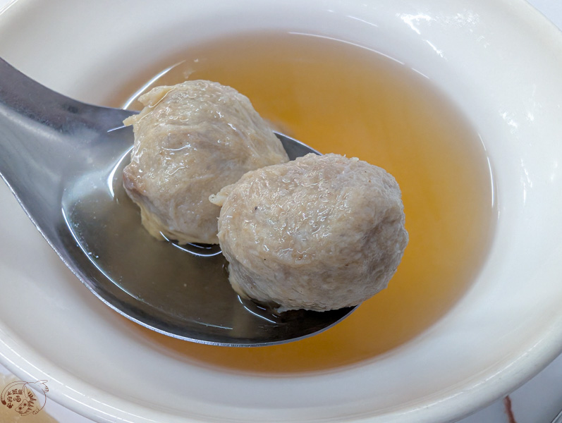 嘉義銅板小吃推薦|潘府小吃店-冰涼肉圓淋上美乃滋,貢丸湯還只要15元! 6 嘉義銅板小吃推薦|潘肉圓-冰涼肉圓淋上美乃滋,貢丸湯還只要15元!