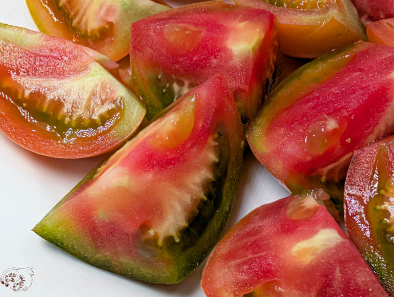 【嘉義美食】嘉義七彩冰果室｜噴水圓環旁70年老店，必吃南部限定的番茄切盤!