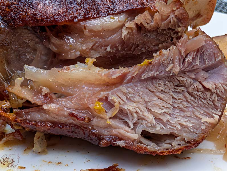 南投美食｜清境老英格蘭維吉諾餐廳：歐式建築裡品嚐香料燉羊膝，享受一流服務與華美環境