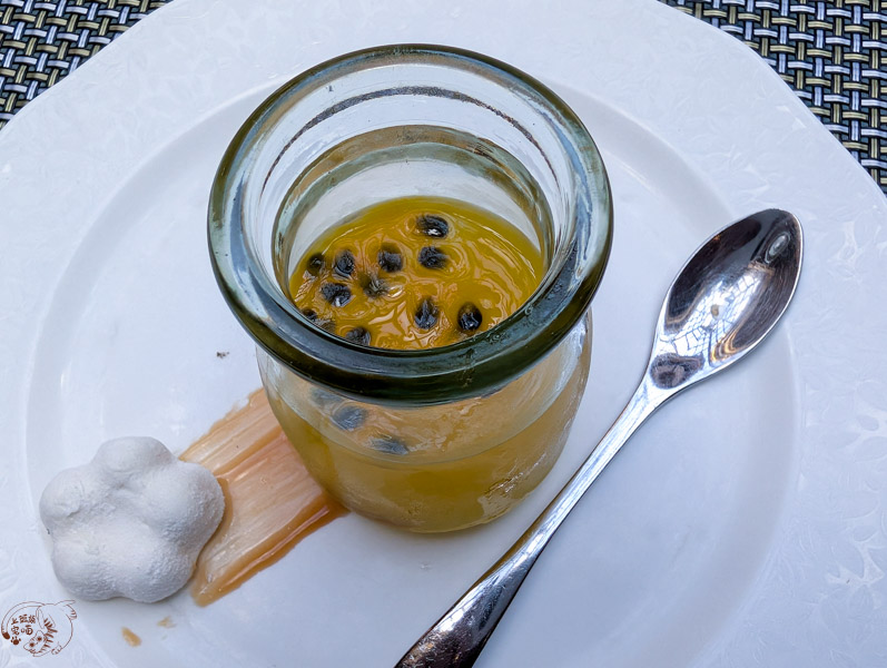 南投美食｜清境老英格蘭維吉諾餐廳：歐式建築裡品嚐香料燉羊膝，享受一流服務與華美環境