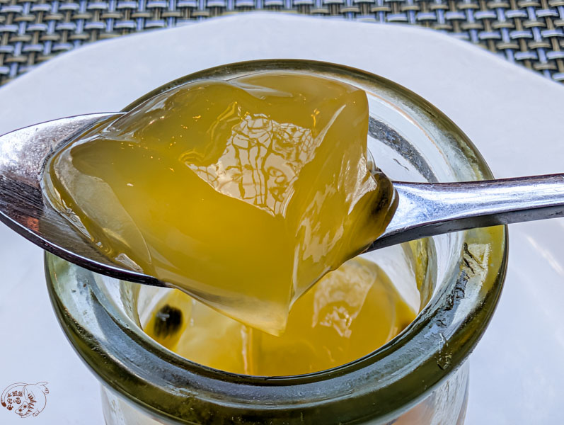 南投美食｜清境老英格蘭維吉諾餐廳：歐式建築裡品嚐香料燉羊膝，享受一流服務與華美環境