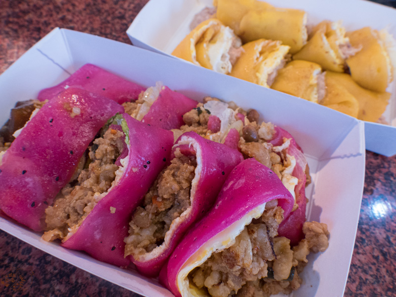 花蓮瑞穗早餐吃什麼？「築夢踏食」隱藏版粉紅蛋餅！火龍果、南瓜入皮，好看又好吃的天然美味