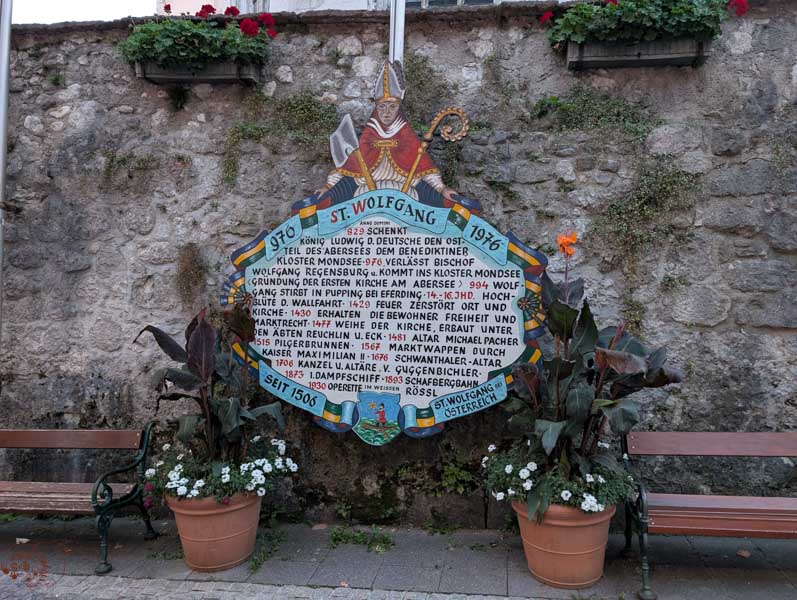 【奧地利旅遊】聖沃夫岡 St. Wolfgang｜最美湖區小鎮！壁畫街道與湖泊美景