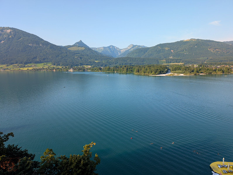 【奧地利旅遊】聖沃夫岡 St. Wolfgang｜最美湖區小鎮！壁畫街道與湖泊美景