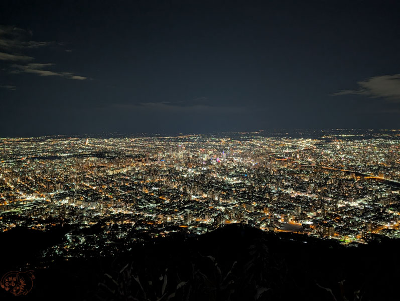 【札幌景點】藻岩山|北海道最美夜景!搭上纜車登頂俯瞰360度璀璨夜景 17 【札幌景點】藻岩山|北海道最美夜景!搭上纜車登頂俯瞰360度璀璨夜景