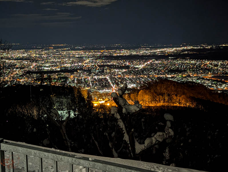 【札幌景點】藻岩山|北海道最美夜景!搭上纜車登頂俯瞰360度璀璨夜景 1 【札幌景點】藻岩山|北海道最美夜景!搭上纜車登頂俯瞰360度璀璨夜景