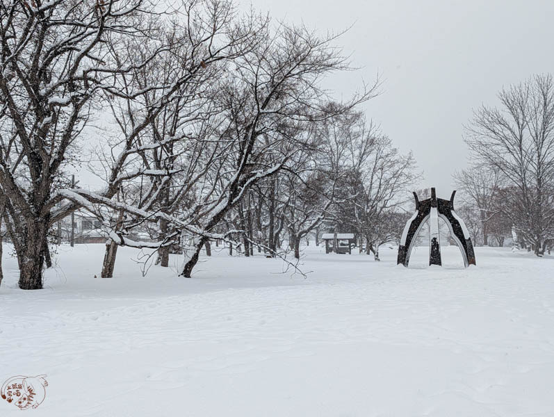 【北海道景點】浮見堂｜隱於湖畔的雙層古塔，免費且超美的洞爺湖景點