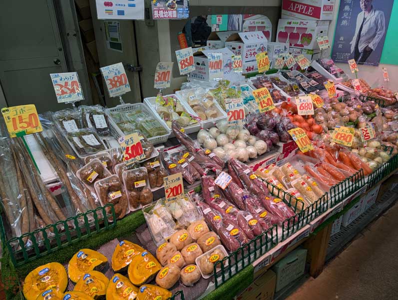 【小樽景點】南樽市場|現買現吃的北海道海鮮,毛蟹、海膽及生魚片實惠入口 4 【小樽景點】南樽市場|現買現吃的北海道海鮮,毛蟹、海膽及生魚片實惠入口